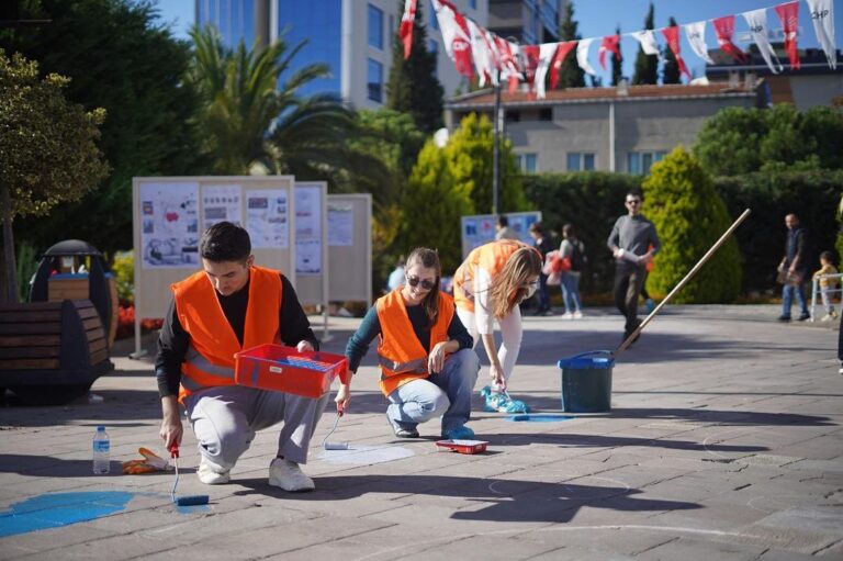 Innovative Networks for Urban Mobility